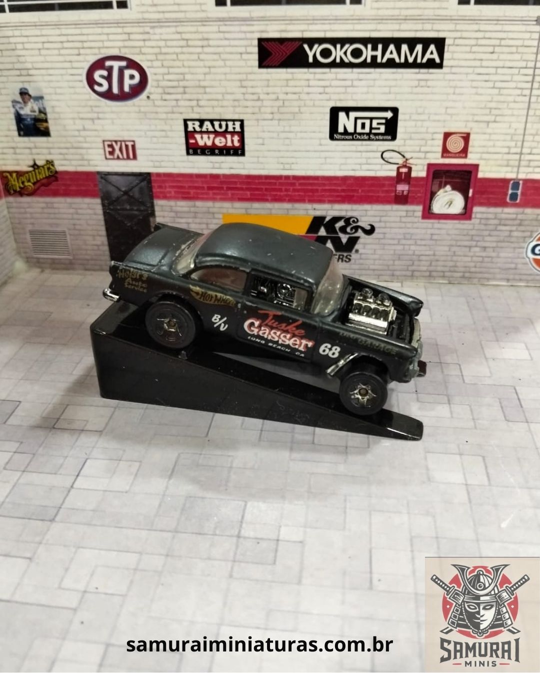 HOTWHEELS - 55 CHEVY BEL AIR GASSER PRETO ( LOOSE )