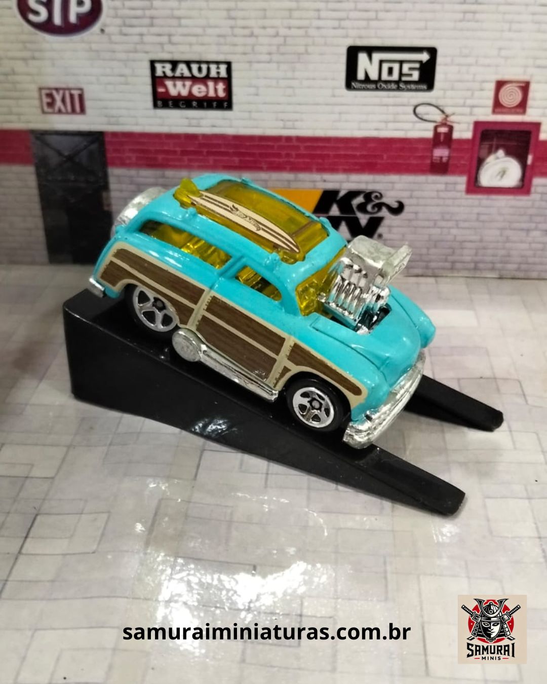 HOTWHEELS - SURF N TURF (LOOSE) 2017